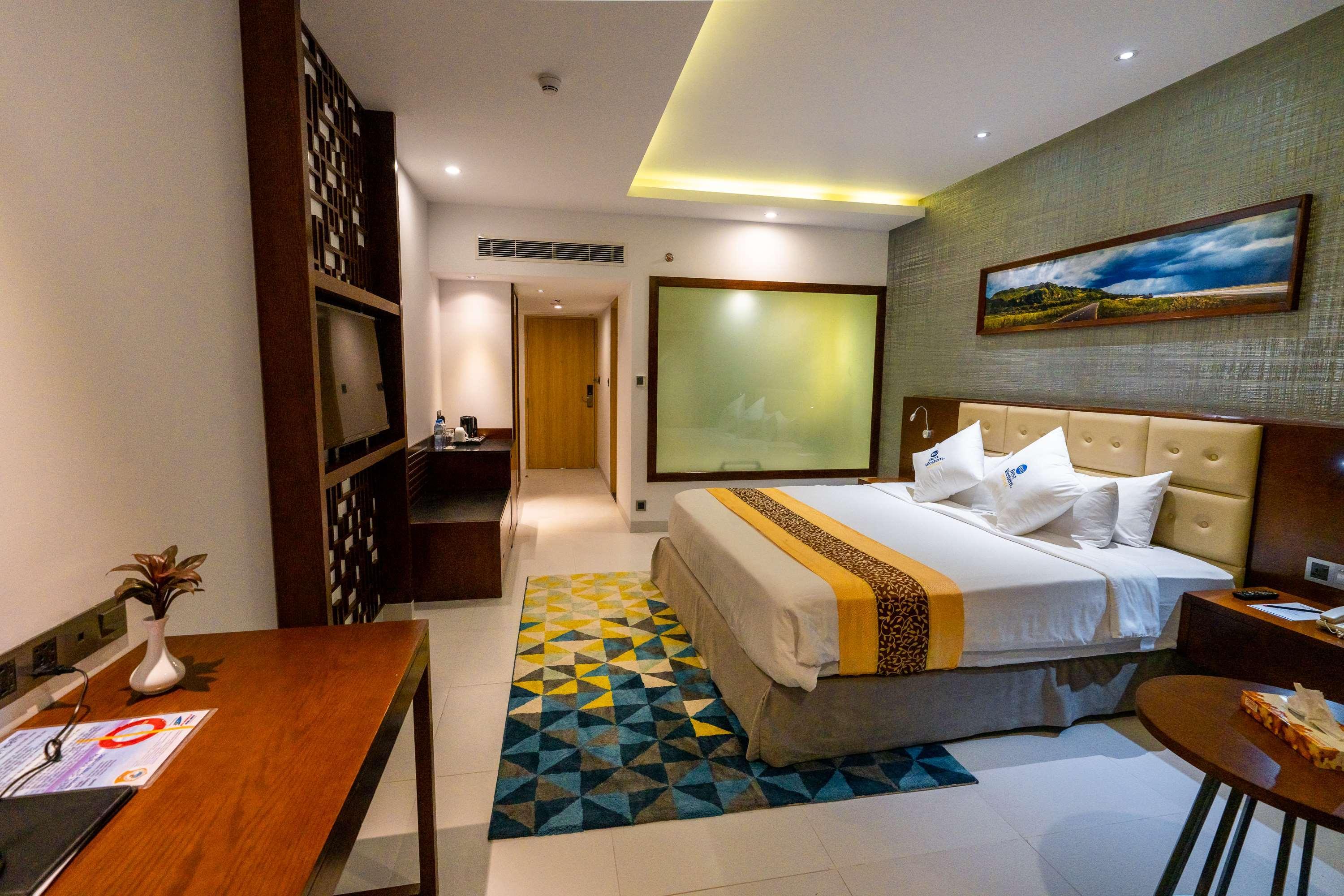 Best Western Heritage 库克斯巴扎 外观 照片