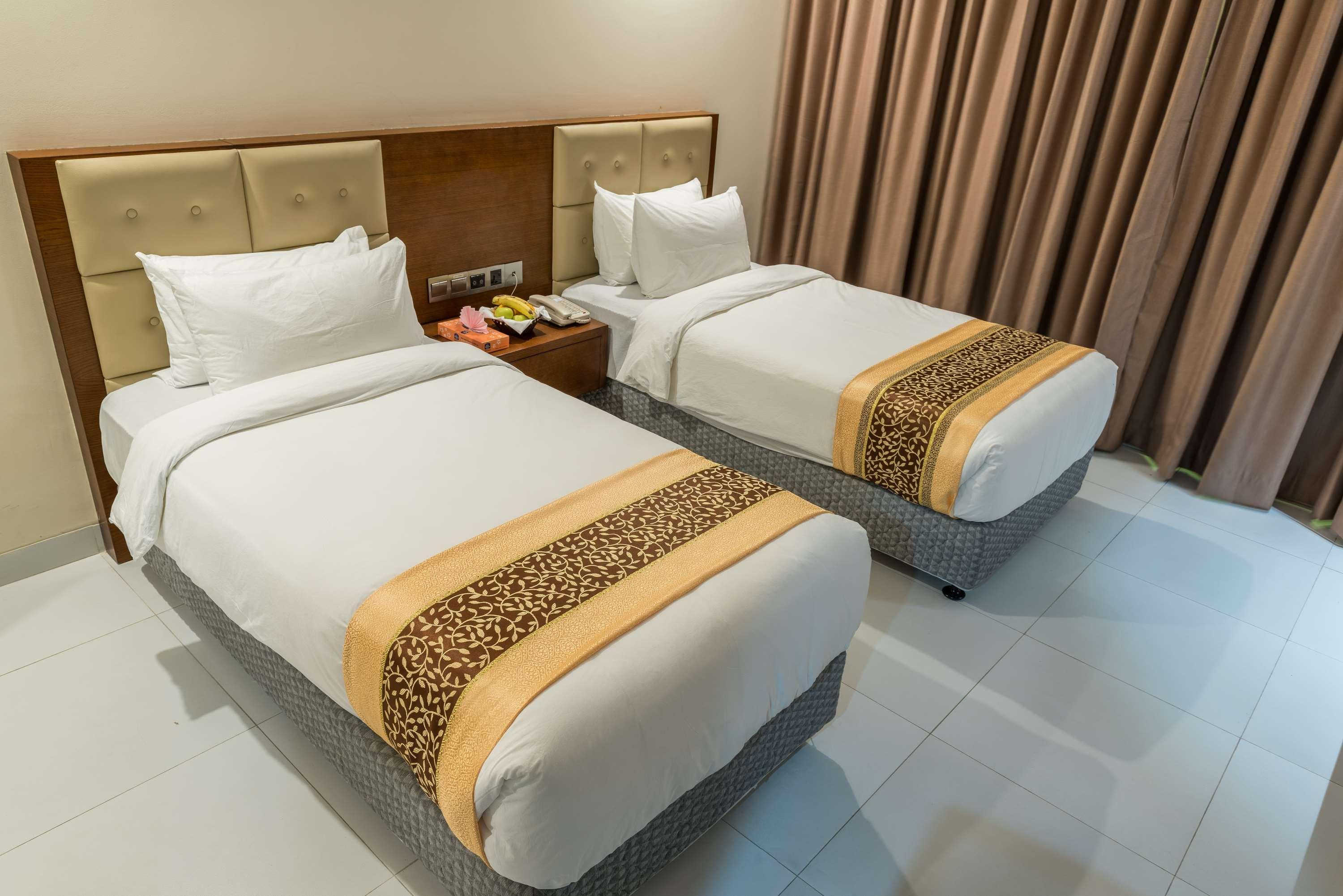 Best Western Heritage 库克斯巴扎 外观 照片