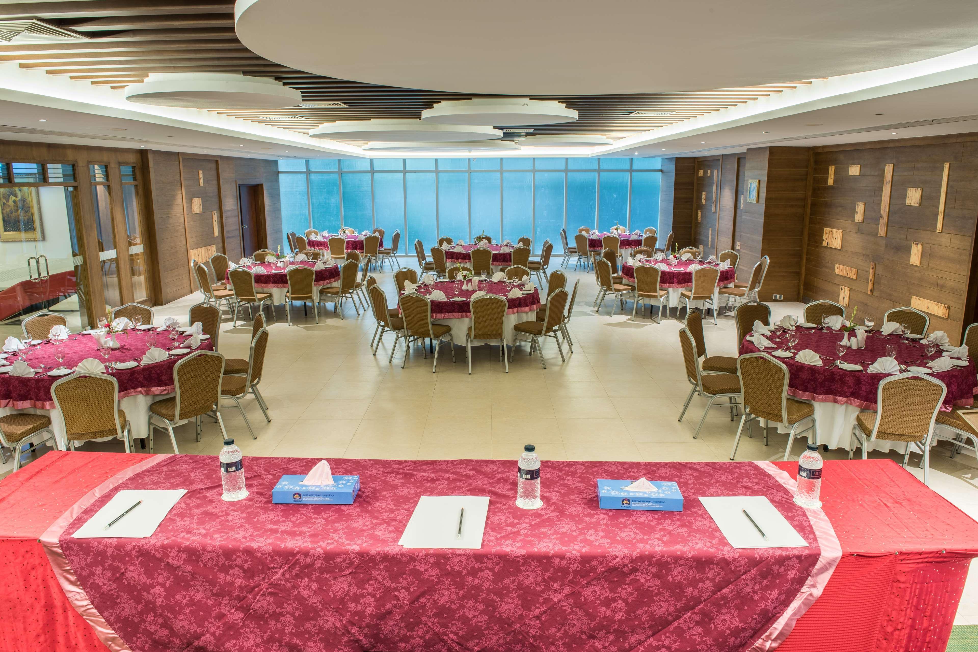 Best Western Heritage 库克斯巴扎 外观 照片