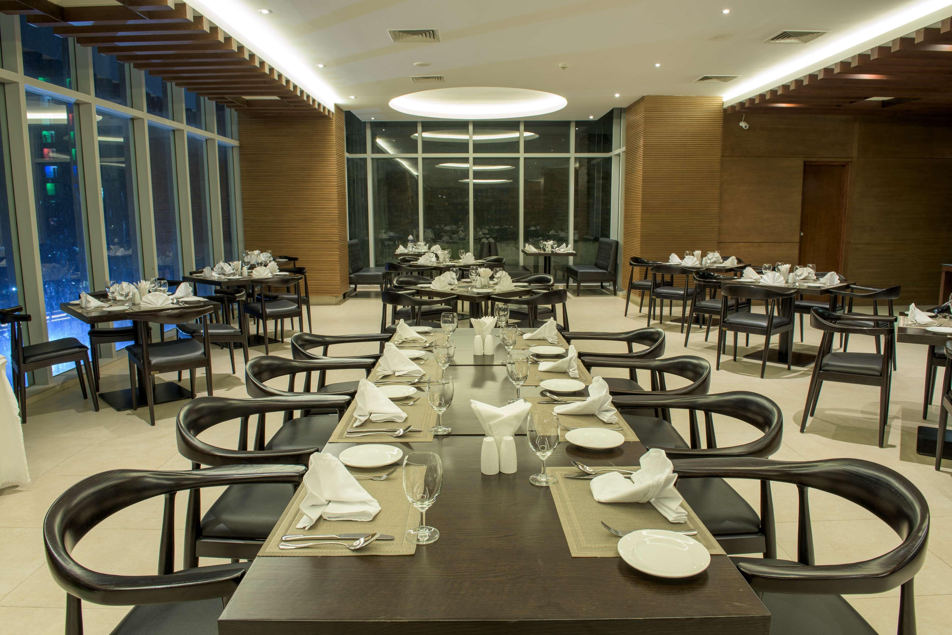 Best Western Heritage 库克斯巴扎 外观 照片