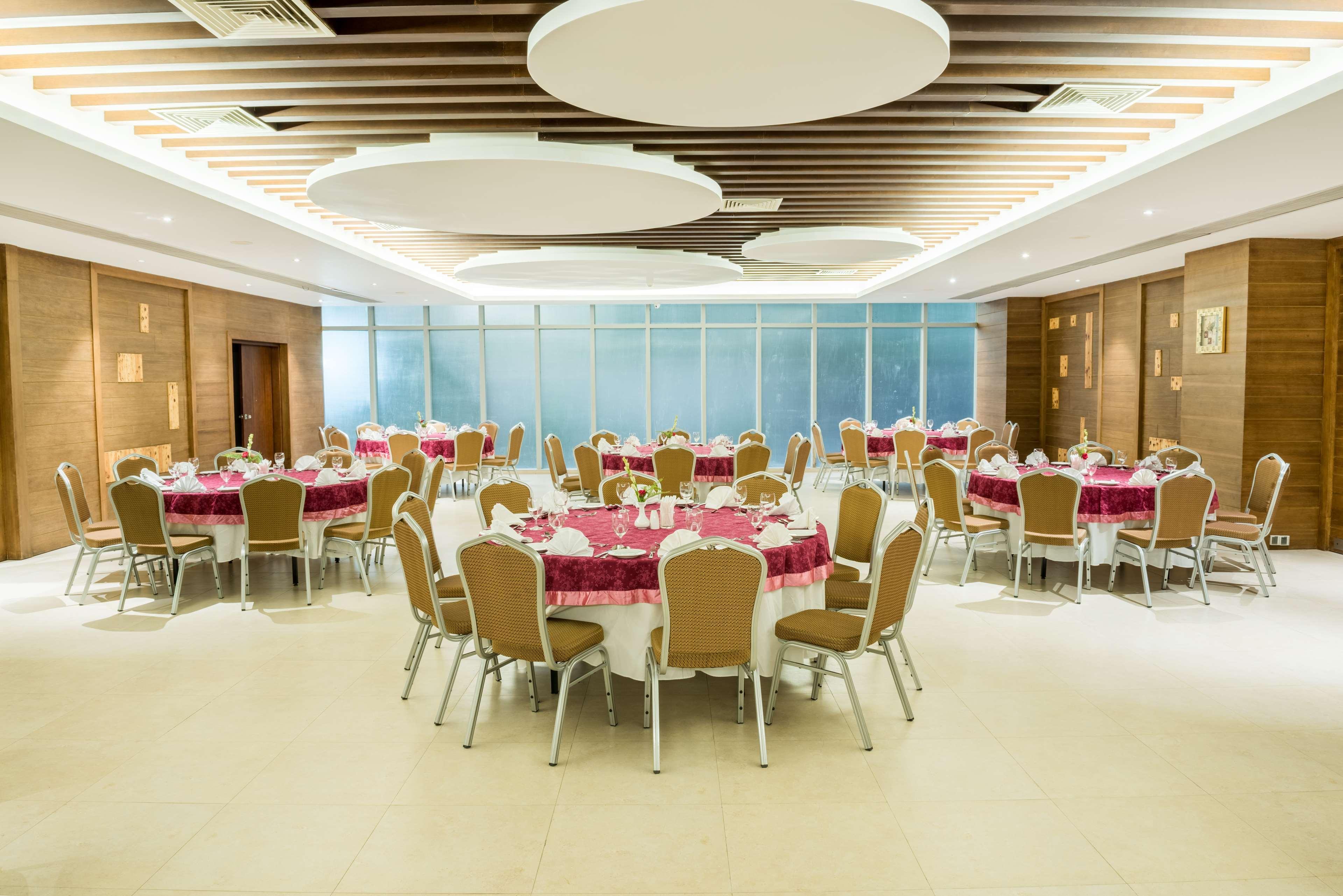 Best Western Heritage 库克斯巴扎 外观 照片