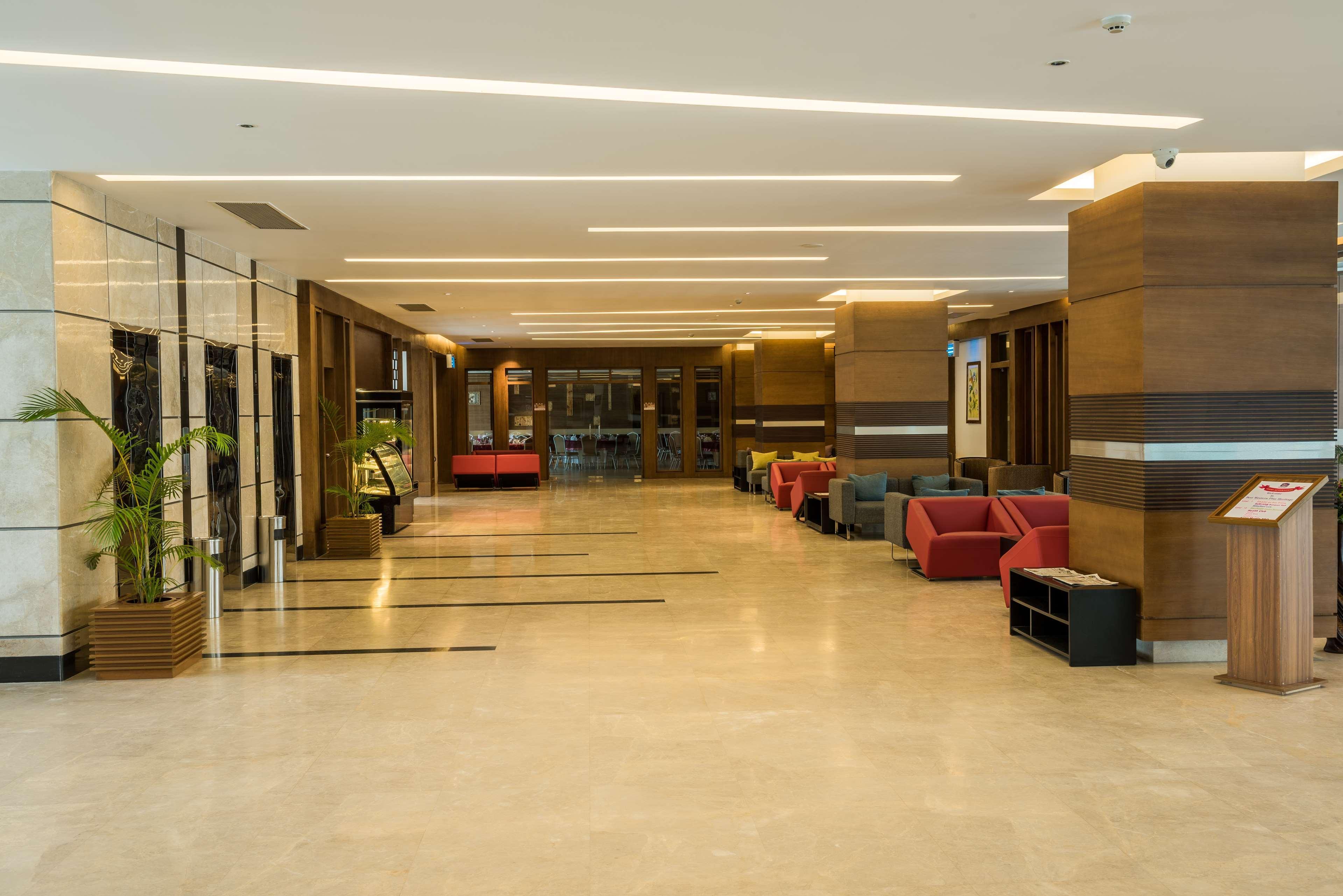 Best Western Heritage 库克斯巴扎 外观 照片